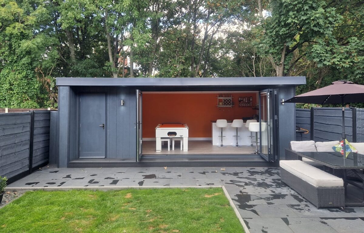 Outdoor Man Cave in Newton Heath | Pegasus Garden Rooms